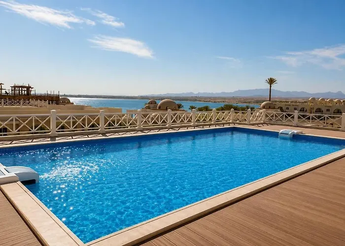 Modern In Sahl Hasheesh - Rooftop Pool - Old Town Apartment Hurghada